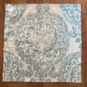 NWT Pottery Barn Pillow Cover